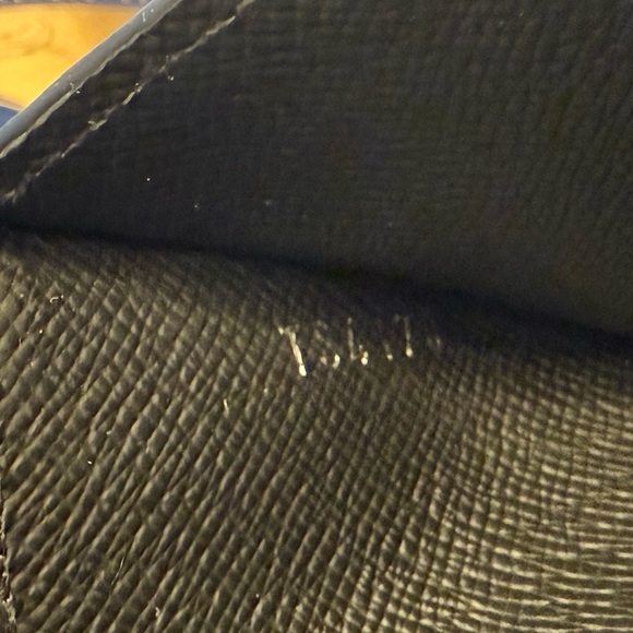 Louis Vuitton Black Monogram Card Holder authentic. Rarely used. Like new. - Picture 15 of 16